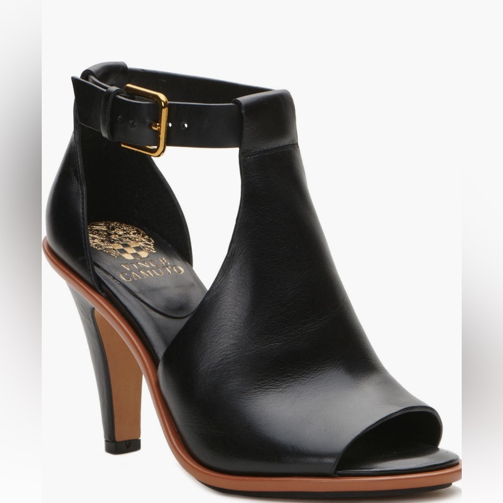 Never worn Vince Camuto heels